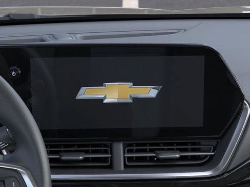 New 2026 Chevrolet Trax ACTIV w/ Sunroof Package image 20