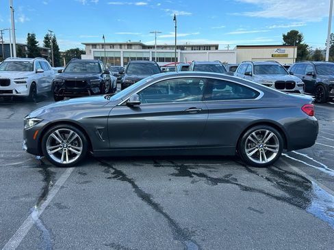 Used 2019 BMW 430i Coupe w/ Convenience Package RWD image 2