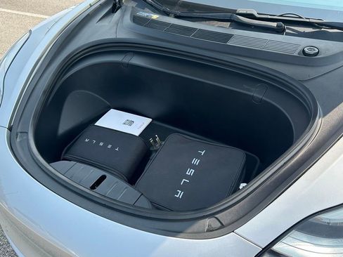 Used 2018 Tesla Model 3 Long Range image 64