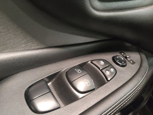 Used 2023 Nissan Murano SV AWD/4WD image 27