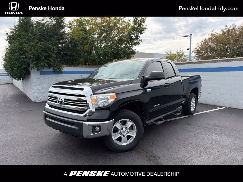 Used 2017 Toyota Tundra SR5 w/ SR5 Upgrade Package AWD/4WD image 1