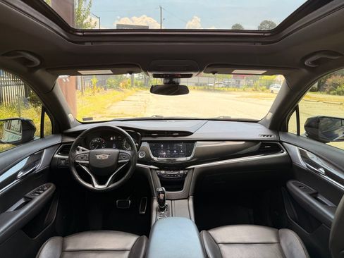 Used 2020 Cadillac XT6 Sport AWD/4WD image 33