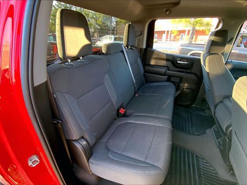 Used 2022 Chevrolet Silverado 1500 Custom image 18