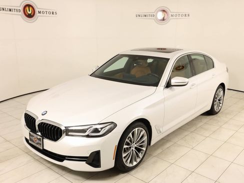 Used 2023 BMW 530i xDrive image 35