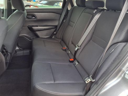 Used 2024 Nissan Rogue S FWD image 24