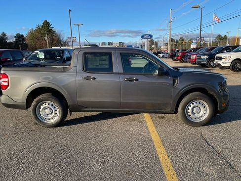 New 2025 Ford Maverick XL image 3