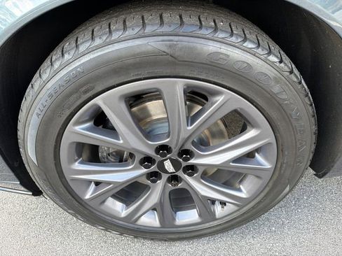 Used 2020 Cadillac XT6 Premium Luxury FWD image 11