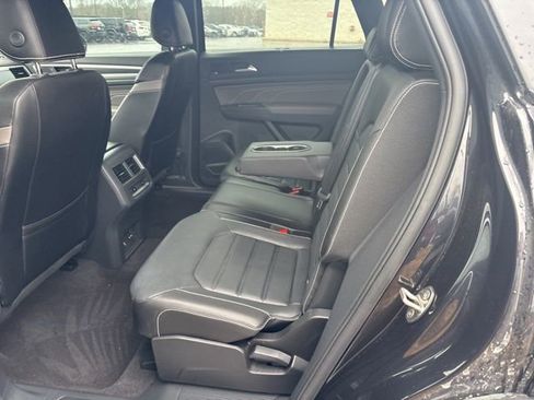 Used 2023 Volkswagen Atlas Cross Sport SEL Premium R-Line image 17