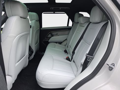New 2026 Land Rover Range Rover Sport SE AWD/4WD image 14