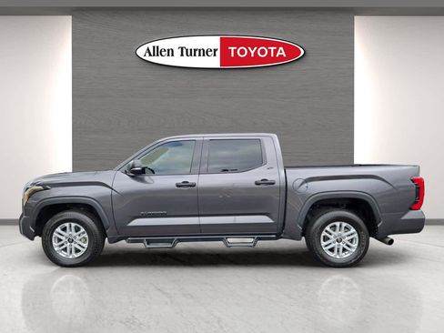 Used 2023 Toyota Tundra SR5 image 10
