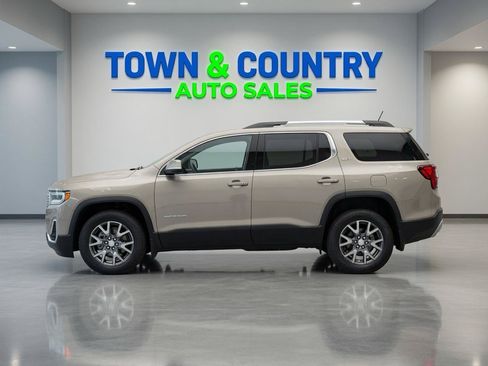 Used 2023 GMC Acadia SLT AWD/4WD image 2
