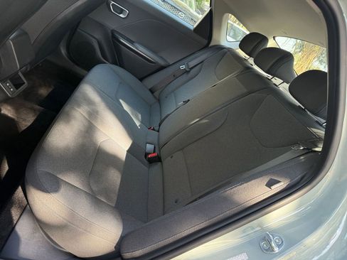 Used 2025 Kia K4 LXS image 20