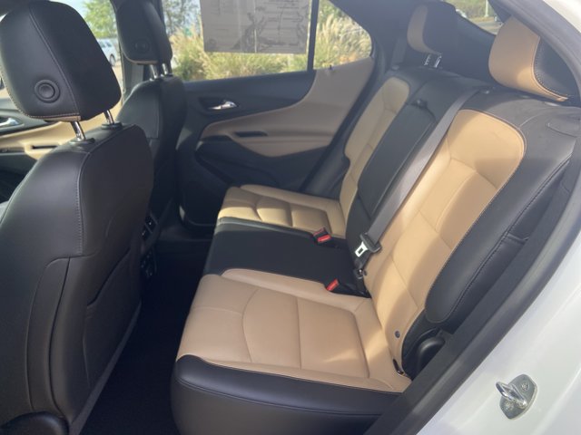 Used 2022 Chevrolet Equinox Premier AWD/4WD image 40