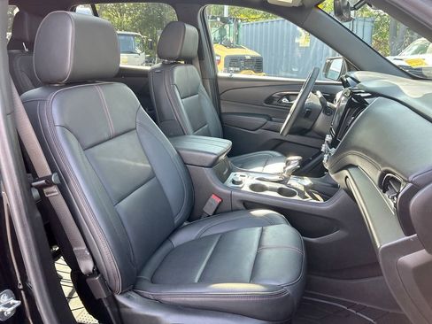 Certified 2022 Chevrolet Traverse RS w/ LPO, Floor Liner Package image 31