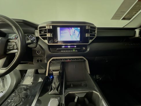 Used 2022 Toyota Tundra SR5 image 24