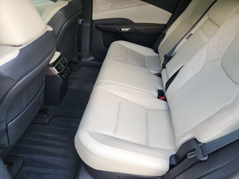 Certified 2024 Lexus RX 350 FWD w/ Convenience Package image 30