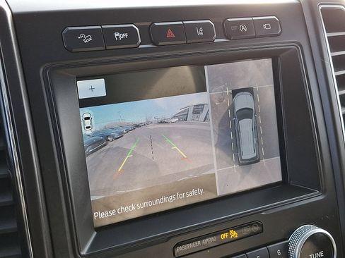 Used 2021 Ford Expedition Max Limited image 20