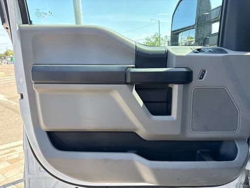 Used 2021 Ford F250 XL w/ Power Equipment Group image 23