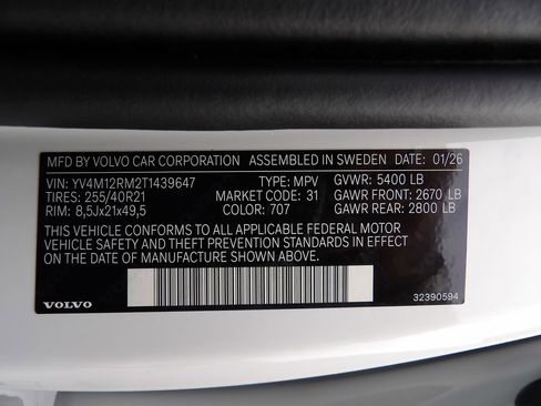 New 2026 Volvo XC60 B5 Ultra w/ Protection Package Premier AWD/4WD image 33