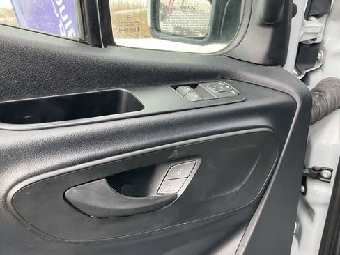 Used 2023 Mercedes-Benz Sprinter 144 Cargo image 20