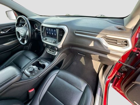 Used 2023 GMC Acadia SLT image 29