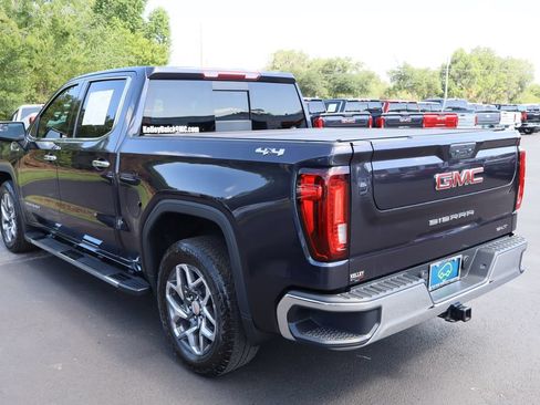 Used 2024 GMC Sierra 1500 SLT w/ SLT Premium Package AWD/4WD image 7