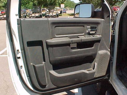 Used 2012 RAM 3500 ST w/ Ambulance Prep Group image 17