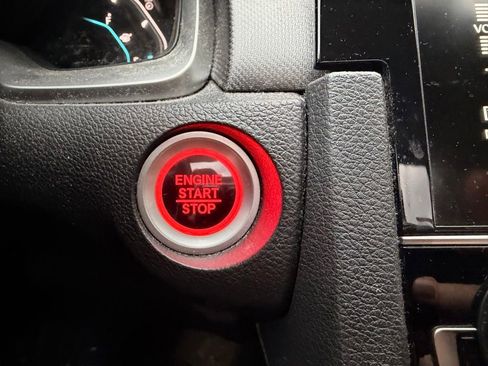 Used 2018 Honda Civic EX image 19