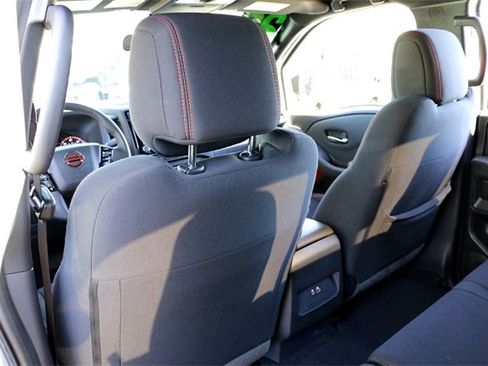 Used 2023 Nissan Frontier Pro-X w/ Technology Package image 23