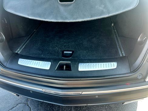 Used 2017 Cadillac XT5 Luxury image 14