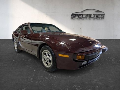 Used 1987 Porsche 944 Coupe RWD image 1