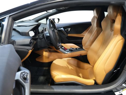 Used 2015 Lamborghini Huracan LP 610-4 AWD/4WD image 26
