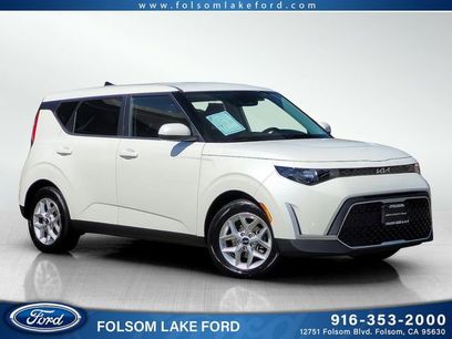 Used 2025 Kia Soul LX w/ LX Technology Package