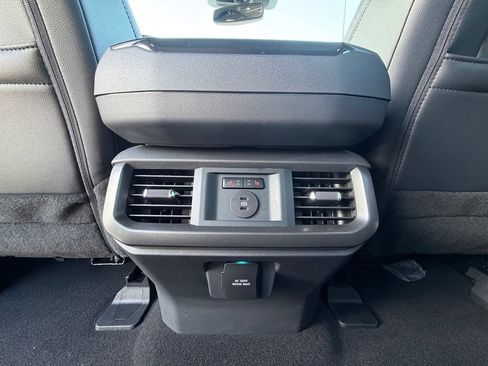 Used 2025 Ford F150 Lariat w/ Equipment Group 502A High AWD/4WD image 7
