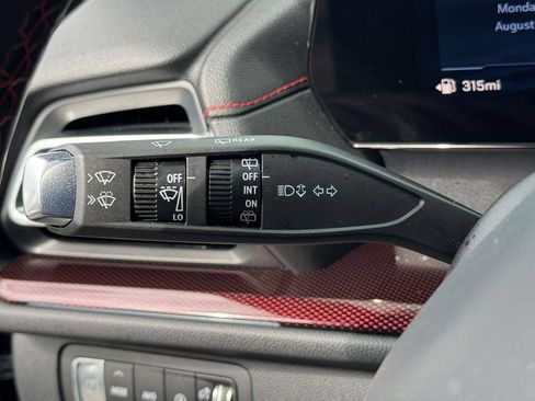 Used 2026 Chevrolet Traverse RS AWD/4WD image 27