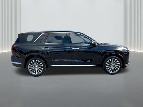 Used 2025 Hyundai Palisade Calligraphy FWD image 6