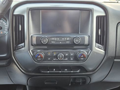 Used 2017 Chevrolet Silverado 1500 LT w/ LT Eassist Package image 21