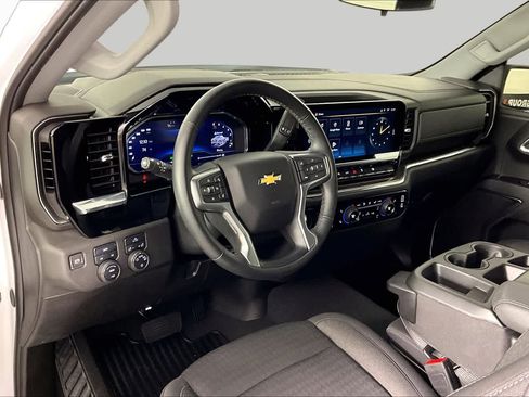Certified 2024 Chevrolet Silverado 1500 LT AWD/4WD image 17