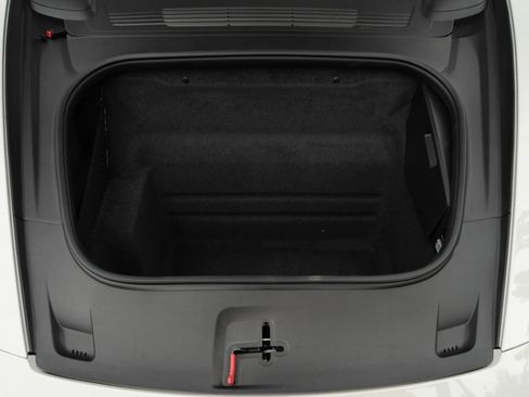 Used 2024 Porsche 911 Cabriolet AWD/4WD image 85