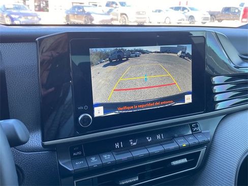 Used 2025 Toyota Camry XSE image 28