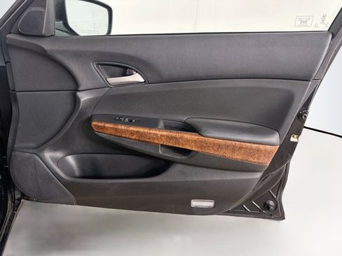 Used 2012 Honda Accord EX image 30