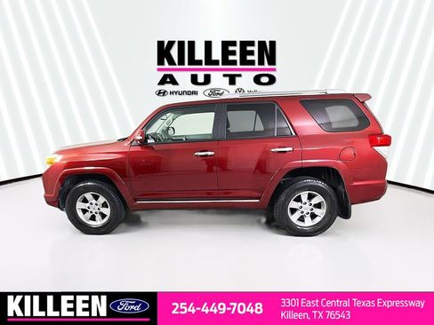 Used 2011 Toyota 4Runner SR5 AWD/4WD image 4