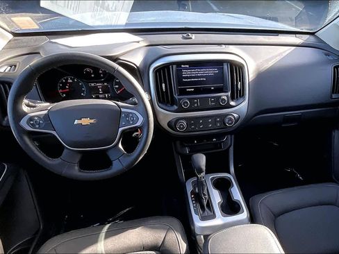 Certified 2022 Chevrolet Colorado LT w/ LT Convenience Package image 14