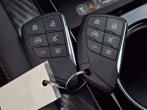 New 2026 GMC Yukon AT4 w/ AT4 Premium Package AWD/4WD image 28