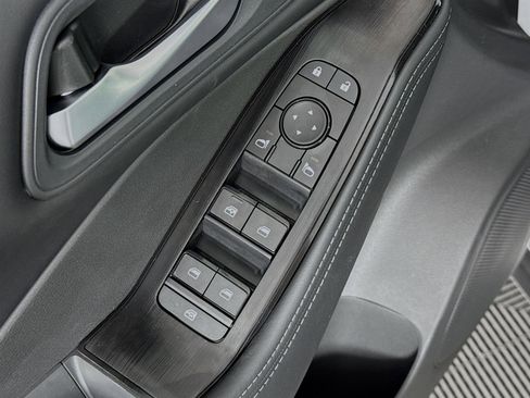 New 2026 Nissan Rogue SV FWD image 18