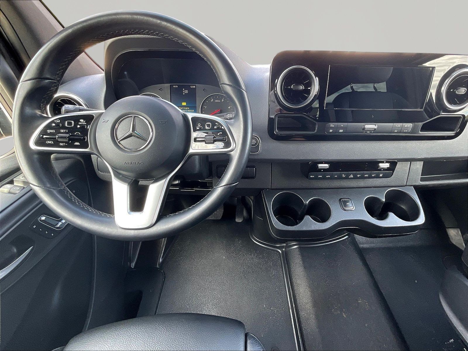 Used 2021 Mercedes-Benz Sprinter 2500 image 8