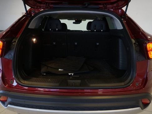 Certified 2025 Chevrolet Trax LT w/ LT Convenience Package image 26