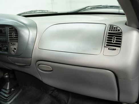 Used 1998 Ford F150 XL image 38