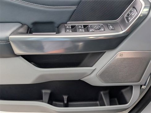 Used 2024 Ford F250 Limited image 25