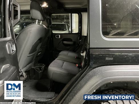 Used 2021 Jeep Wrangler Unlimited Sport image 9